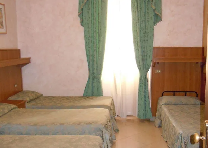 Papa Germano Otel